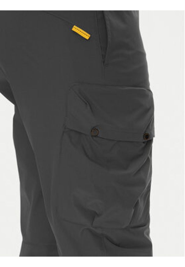 Parajumpers Joggery Rescue Zander 25SMPMPARR01 Szary Tapered Fit. Kolor: szary. Materiał: syntetyk