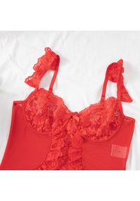 Intica - Komplet bielizny z haftem na specjalne okazje Yda. Kolor: biały. Materiał: tkanina, materiał. Wzór: haft #6