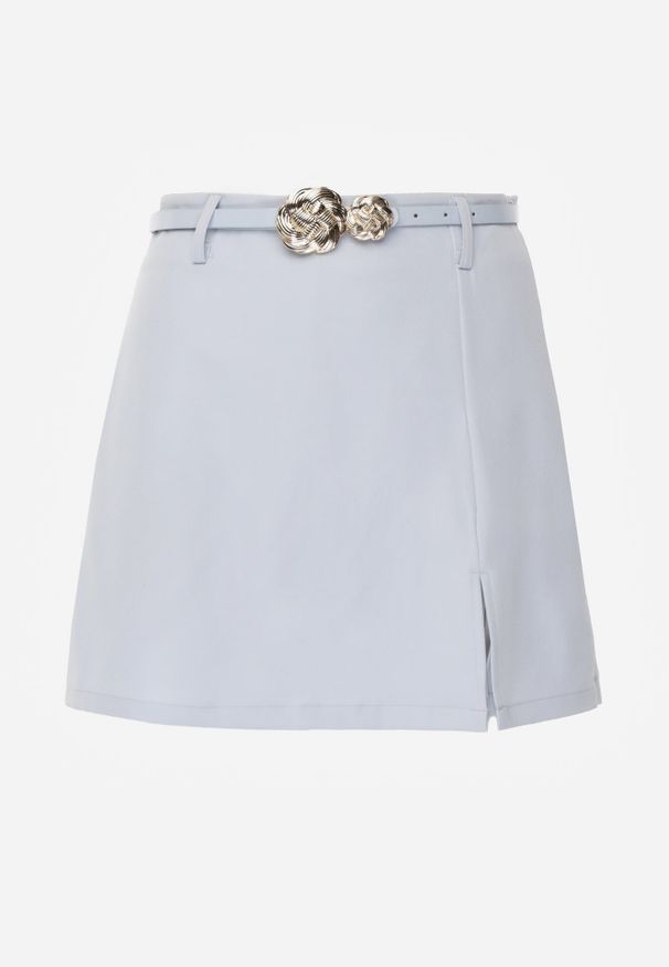 Born2be - Niebieskie Spódnico-Szorty z Wysokim Stanem Paskiem i Metaliczną Ozdobą Narnllea. Okazja: na co dzień. Stan: podwyższony. Kolor: niebieski. Materiał: jeans. Wzór: aplikacja. Styl: elegancki, klasyczny, casual