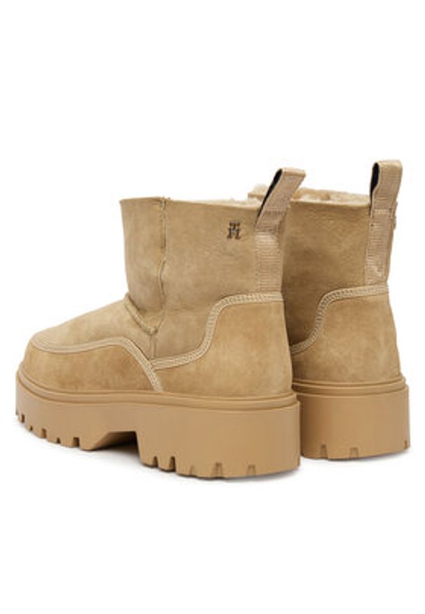 TOMMY HILFIGER - Tommy Hilfiger Śniegowce Real Shearling Pullon FW0FW08997 Beżowy. Kolor: beżowy. Materiał: zamsz, skóra