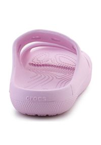 Klapki Crocs Classic Sandal V2 209403-6GD różowe. Okazja: na spacer, na plażę, na co dzień. Kolor: różowy. Materiał: materiał. Sezon: lato. Styl: casual #3