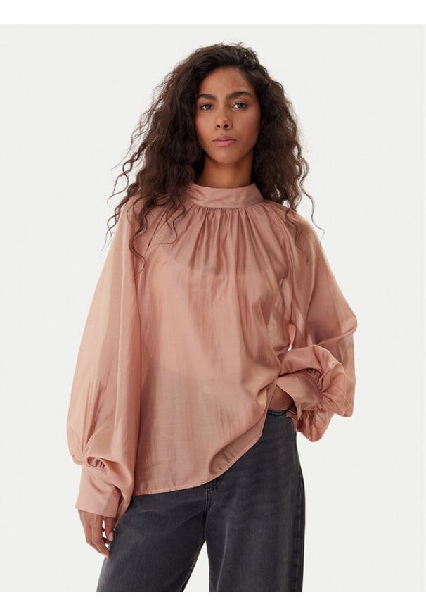 ViCOLO Bluzka TF0314 Brązowy Regular Fit. Kolor: brązowy. Materiał: syntetyk