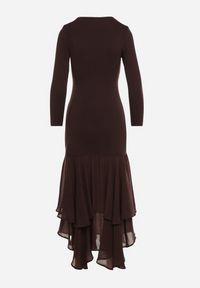 Born2be - Brązowa Sukienka z Wiskozą o Dopasowanym Kroju z Falbanami u Dołu Vebmara. Okazja: na randkę. Kolor: brązowy. Materiał: wiskoza. Typ sukienki: dopasowane. Styl: elegancki #3
