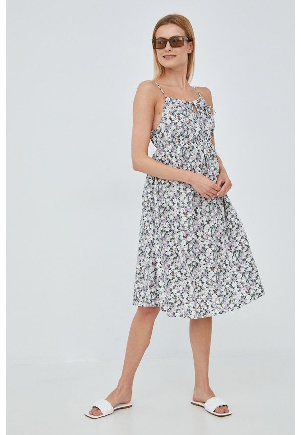 Vero Moda sukienka bawełniana kolor szary mini rozkloszowana. Kolor: szary. Materiał: bawełna. Długość rękawa: na ramiączkach. Typ sukienki: rozkloszowane. Długość: mini