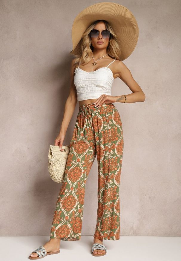 Renee - Ciemnobeżowe Wiskozowe Spodnie Boho High Waist z Szerokimi Nogawkami i Gumką w Talii Tiamarra. Stan: podwyższony. Kolor: beżowy. Materiał: wiskoza. Sezon: lato. Styl: boho