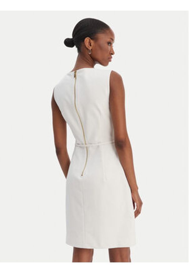 Marciano Guess Sukienka koktajlowa 6RGK17 7311A Biały Regular Fit. Kolor: biały. Materiał: syntetyk. Styl: wizytowy