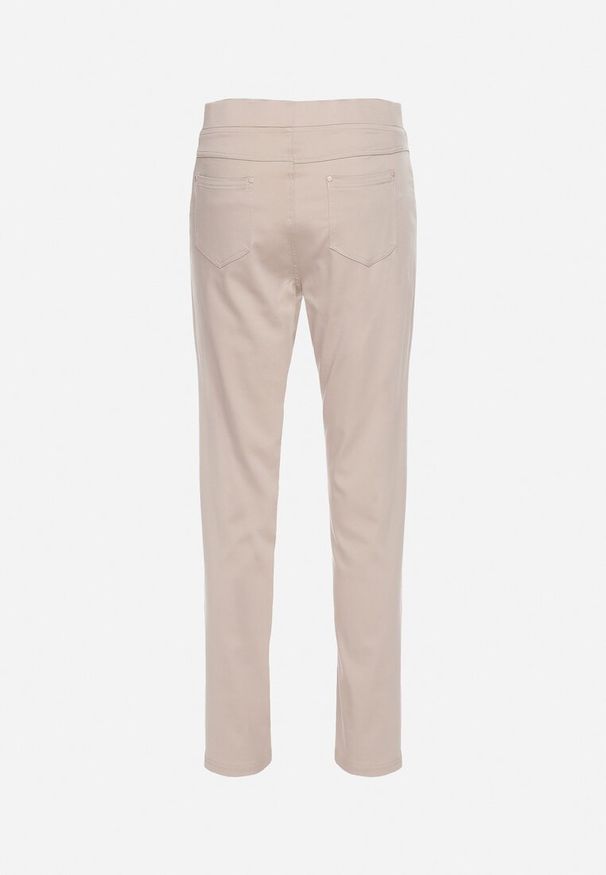 Born2be - Beżowe Spodnie Regular z Elastyczną Talią i Wsuwanymi Kieszonkami Astridda. Okazja: na co dzień. Kolekcja: plus size. Kolor: beżowy. Styl: casual