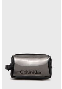 Calvin Klein kosmetyczka kolor czarny. Kolor: czarny