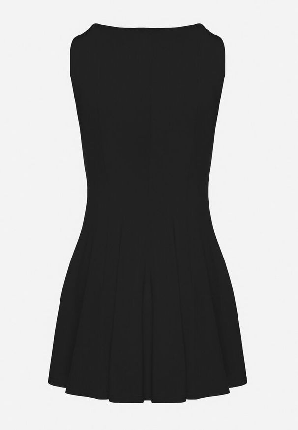 Born2be - Czarna Sukienka z Wiskozą o Rozkloszowanym Kroju Bez Rękawów Nalomira. Okazja: na co dzień. Kolor: czarny. Materiał: wiskoza. Długość rękawa: bez rękawów. Styl: elegancki, casual, klasyczny