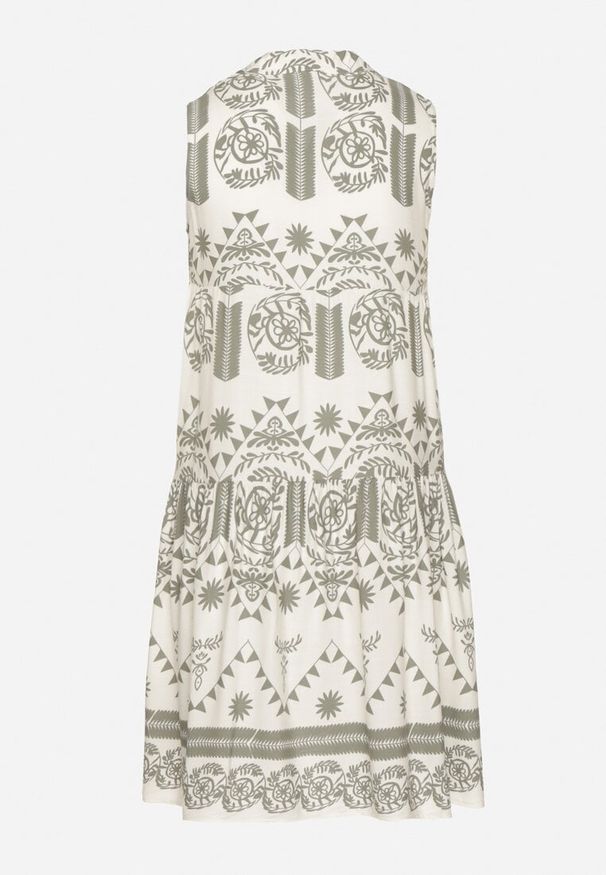 Born2be - Zielono-Kremowa Sukienka o Rozkloszowanym Kroju Bez Rękawów w Etniczny Wzór Revarise. Okazja: na co dzień. Typ kołnierza: dekolt w serek. Kolekcja: plus size. Kolor: zielony. Długość rękawa: bez rękawów. Typ sukienki: dla puszystych. Styl: casual