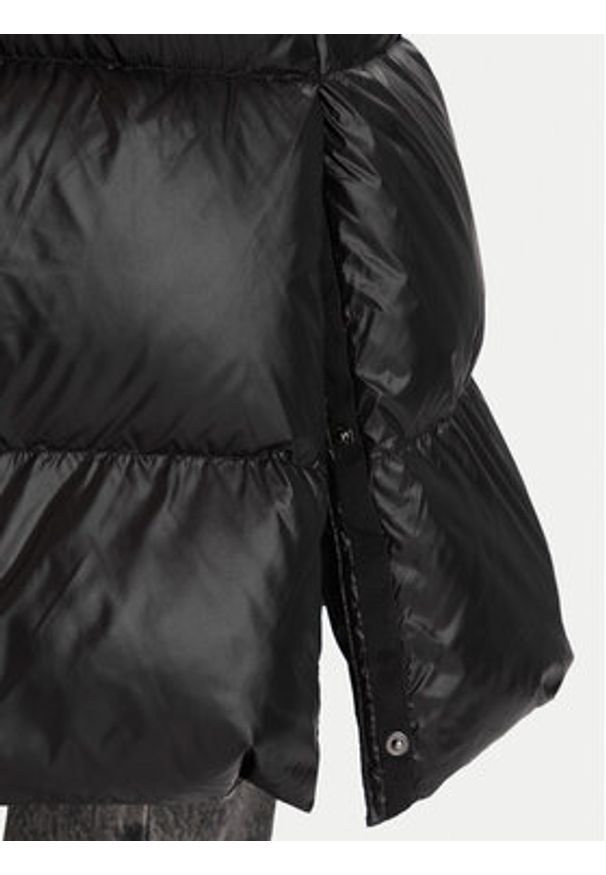 ViCOLO Kurtka puchowa TF0086 Czarny Regular Fit. Kolor: czarny. Materiał: syntetyk