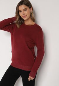 Born2be - Bordowy Sweter z Guzikami z Boku Tusiana. Okazja: na co dzień. Kolor: czerwony. Materiał: jeans. Styl: casual, klasyczny #7