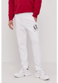 Armani Exchange Spodnie 8NZPPA.ZJ1ZZ męskie kolor biały gładkie. Kolor: biały. Wzór: gładki #1