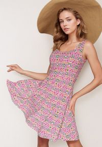 Born2be - Różowa Rozkloszowana Sukienka na Ramiączkach Pezorea. Kolor: różowy. Materiał: jeans. Długość rękawa: na ramiączkach. Styl: elegancki #4