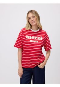 Reserved - T-shirt oversize w paski - wielobarwny. Materiał: dzianina, bawełna. Wzór: paski