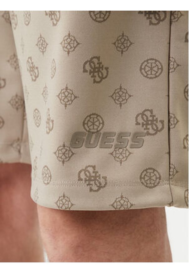 Guess Szorty sportowe Z6GD03 K2851 Beżowy Regular Fit. Kolor: beżowy. Materiał: syntetyk. Styl: sportowy