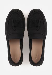 Born2be - Czarne Mokasyny VICES ze Skórzaną Wkładką i Frędzlami Leuconisse. Okazja: na co dzień. Kolor: czarny. Materiał: skóra. Wzór: aplikacja. Styl: casual, elegancki #3