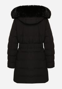 Born2be - Czarna Pikowana Kurtka z Paskiem w Talii i Kapturem Daicy. Okazja: na co dzień. Kolor: czarny. Materiał: jeans. Styl: elegancki, casual, klasyczny #7
