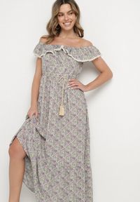 Born2be - Fioletowa Sukienka Ozdobiona Falbankami Folirae. Okazja: na spacer, na co dzień. Typ kołnierza: kołnierz z falbankami. Kolor: fioletowy. Wzór: aplikacja. Sezon: lato. Typ sukienki: sportowe. Styl: casual, sportowy #3