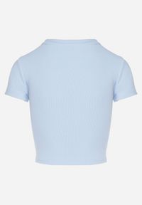 Born2be - Jasnoniebieski T-shirt z Prążkowanego Materiału o Krótkim Kroju Telunna. Okazja: na spotkanie biznesowe, na co dzień. Kolor: niebieski. Materiał: materiał, prążkowany. Długość: krótkie. Styl: klasyczny, casual, elegancki, biznesowy
