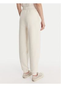 Guess Spodnie dresowe V6RB15 K9V31 Écru Regular Fit. Materiał: bawełna #4