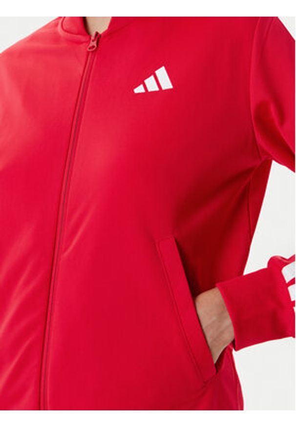 Adidas - adidas Dres Essentials 3-Stripes JD2684 Czerwony Regular Fit. Kolor: czerwony. Materiał: syntetyk