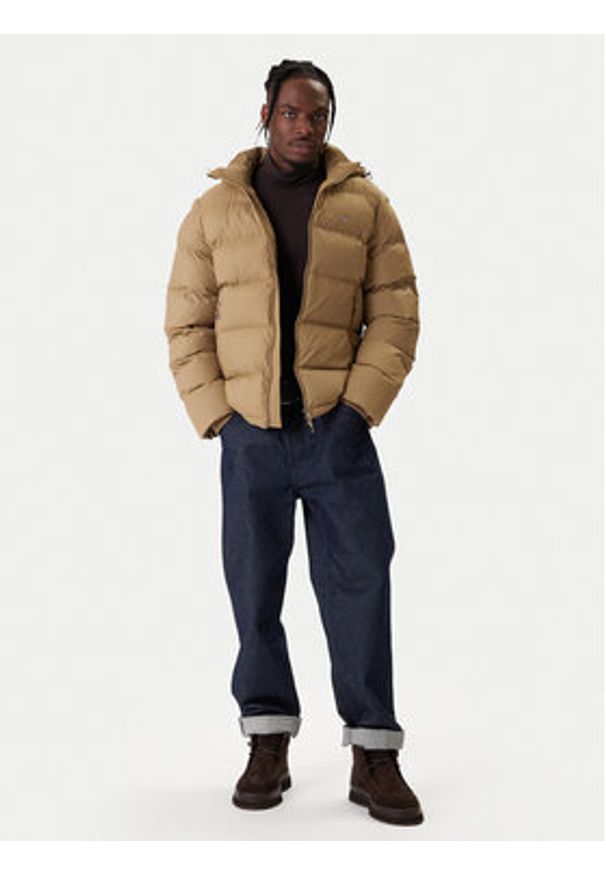 GANT - Gant Kurtka zimowa Active Cloud 7006534 Beżowy Regular Fit. Kolor: beżowy. Materiał: syntetyk. Sezon: zima