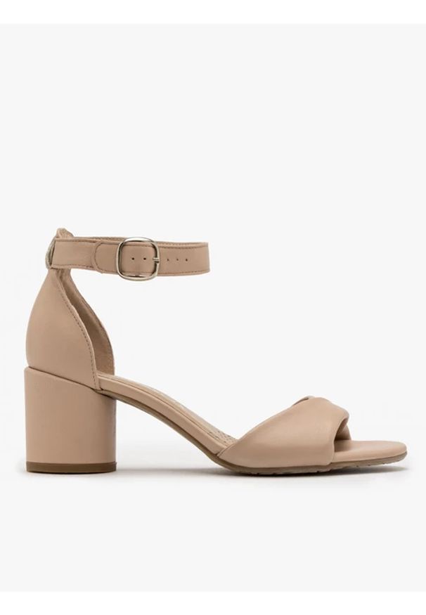 Ryłko - Beżowe sandały z ozdobną cholewką. Zapięcie: pasek. Kolor: beżowy. Materiał: skóra. Obcas: na obcasie. Wysokość obcasa: średni