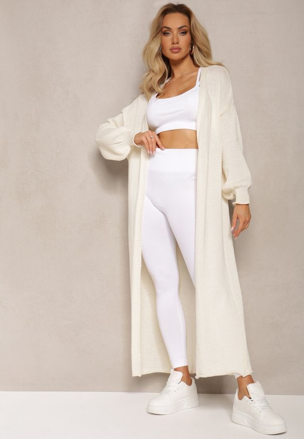Renee - Jasnobeżowy Jednolity Kardigan o Przedłużonym Kroju ze Ściągaczami Terrin. Kolor: beżowy. Materiał: jeans. Wzór: jednolity. Styl: elegancki