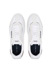 TOMMY HILFIGER - Tommy Hilfiger Sneakersy Retro Runner Seasonal FM0FM05425 Biały. Kolor: biały. Materiał: skóra #5