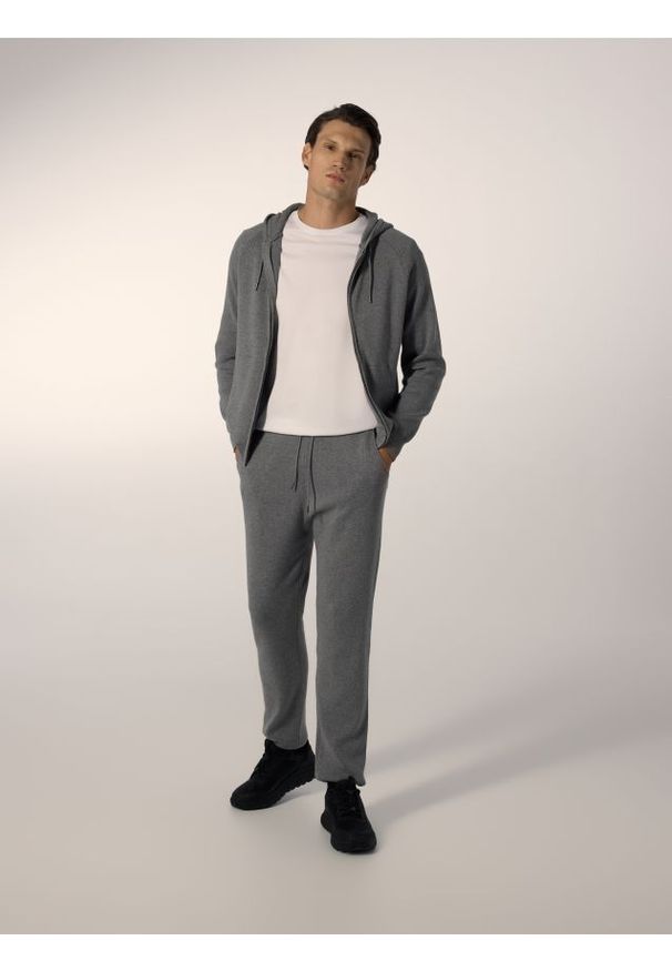 Reserved - Sweter z kapturem - jasnoszary. Typ kołnierza: kaptur. Kolor: szary. Materiał: dzianina, kaszmir