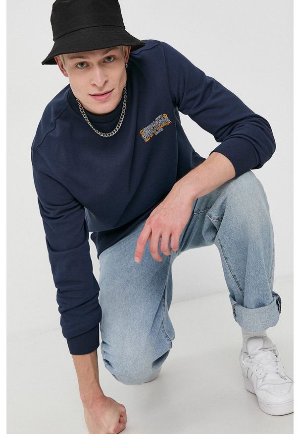 Vans Bluza bawełniana męska kolor granatowy z nadrukiem. Okazja: na co dzień. Kolor: niebieski. Materiał: bawełna. Wzór: nadruk. Styl: casual