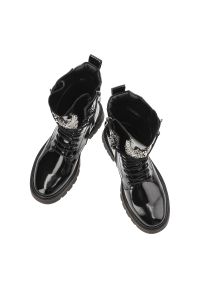 Czarne Botki S.Barski Ocieplane Obuwie Damskie. Kolor: czarny. Materiał: lakier. Szerokość cholewki: normalna. Wzór: haft. Styl: rockowy, elegancki #3