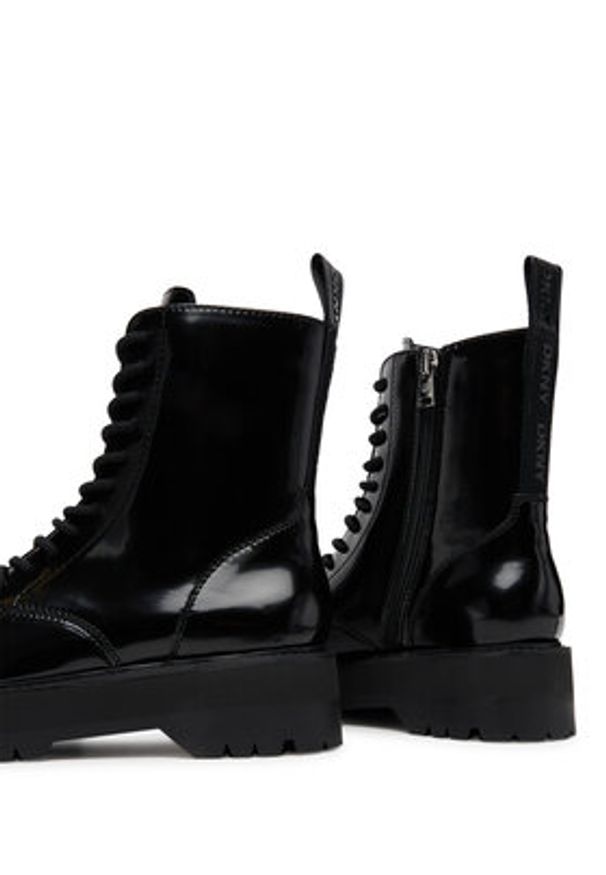 DKNY Trzewiki Batu K3511773 Czarny. Kolor: czarny. Materiał: skóra