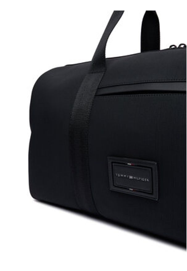 TOMMY HILFIGER - Tommy Hilfiger Torba weekendowa Th Foundation Duffle AM0AM14441 Czarny. Kolor: czarny