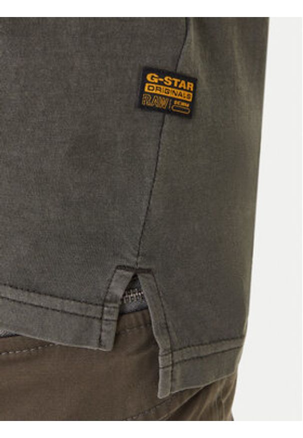 G-Star RAW - G-Star Raw T-Shirt Nifous D24449-2653 Szary Regular Fit. Kolor: szary. Materiał: bawełna