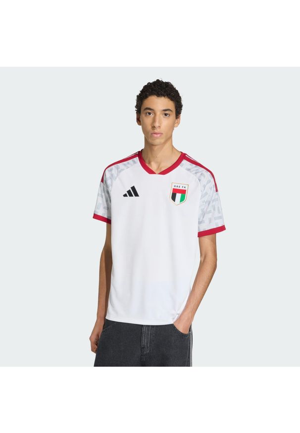 Adidas - Koszulka podstawowa United Arab Emirates 26. Kolor: biały. Technologia: ClimaCool (Adidas). Sport: piłka nożna