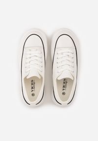 Born2be - Białe Trampki VICES na Grubej Podeszwie Zdobione Lamówką Riosara. Okazja: na co dzień. Kolor: biały. Materiał: jeans. Wzór: aplikacja. Styl: casual, elegancki, sportowy, klasyczny #8