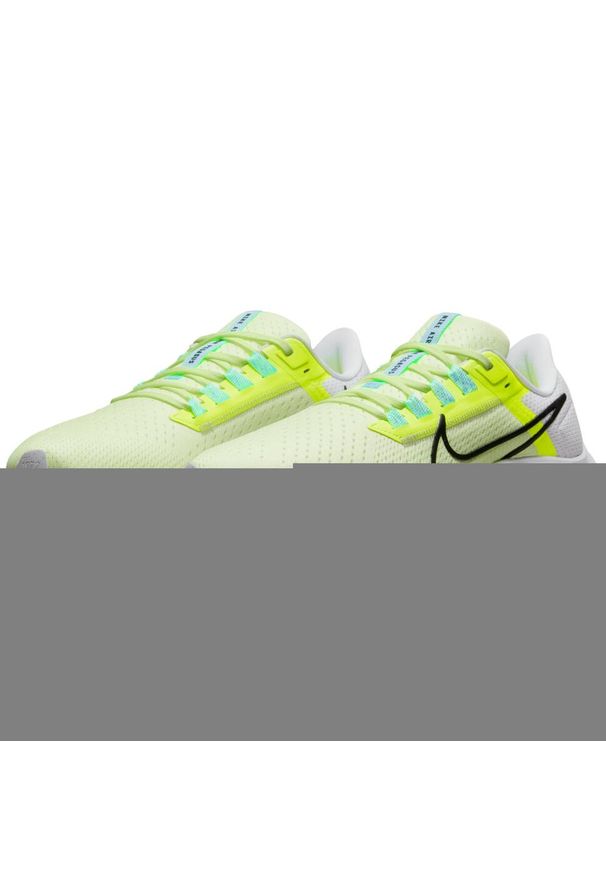 Nike Air Zoom Pegasus 38 Zielony 40.5. Kolor: niebieski. Model: Nike Zoom. Sport: bieganie