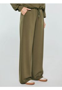 Big-Star - Spodnie damskie dresowe z szeroką nogawką khaki Lunarap 303. Kolor: zielony. Materiał: dresówka. Styl: elegancki, wizytowy #4