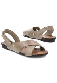 Szare Sandały Armodo Wygodne Obuwie Damskie. Okazja: na co dzień, na spacer. Zapięcie: pasek. Kolor: szary. Materiał: jeans, skóra. Wzór: paski. Sezon: lato. Obcas: na płaskiej podeszwie. Styl: casual #3