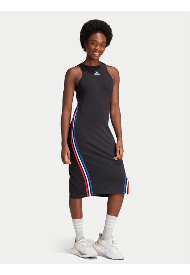 Adidas - adidas Sukienka codzienna Future Icons 3-Stripes IR9135 Czarny Regular Fit. Okazja: na co dzień. Kolor: czarny. Materiał: bawełna. Typ sukienki: proste. Styl: casual