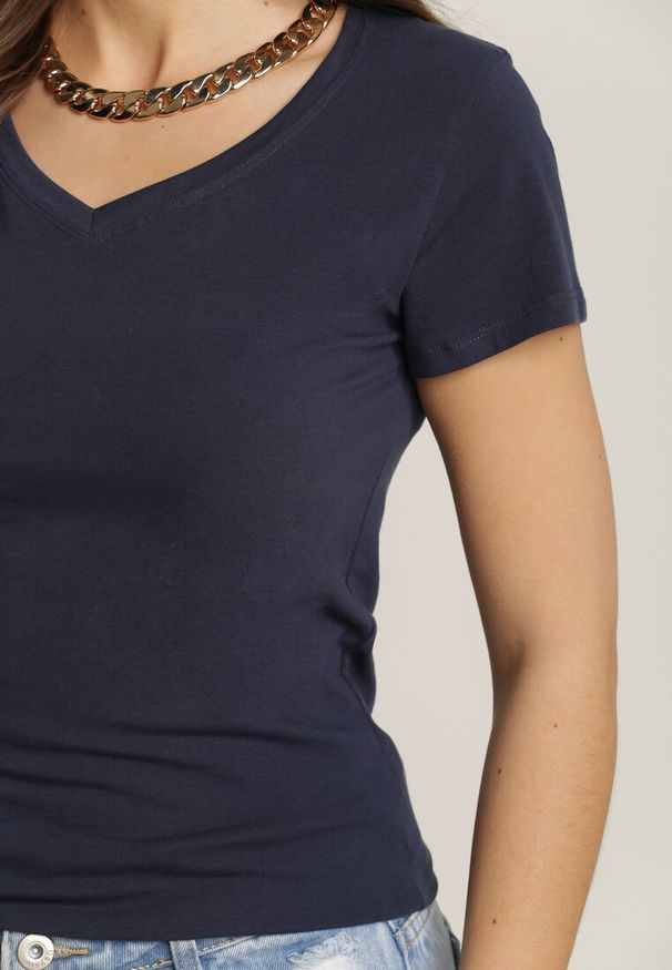 Renee - Granatowy T-shirt Mirasura. Kolor: niebieski. Materiał: dzianina. Długość rękawa: krótki rękaw. Długość: krótkie. Wzór: gładki