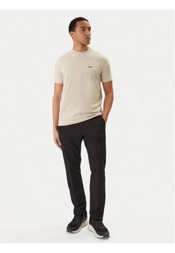 BOSS T-Shirt 50506373 Beżowy Regular Fit. Kolor: beżowy. Materiał: bawełna