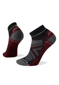 Skarpety trekkingowe Smartwool Hike Light Cushion Ankle. Kolor: czerwony, szary, wielokolorowy. Materiał: wełna. Sport: turystyka piesza