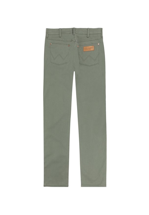 Wrangler - WRANGLER MĘSKIE SPODNIE MATERIAŁOWE GREENSBORO DUSTY OLIVE 112341466 W15Q018115. Materiał: materiał