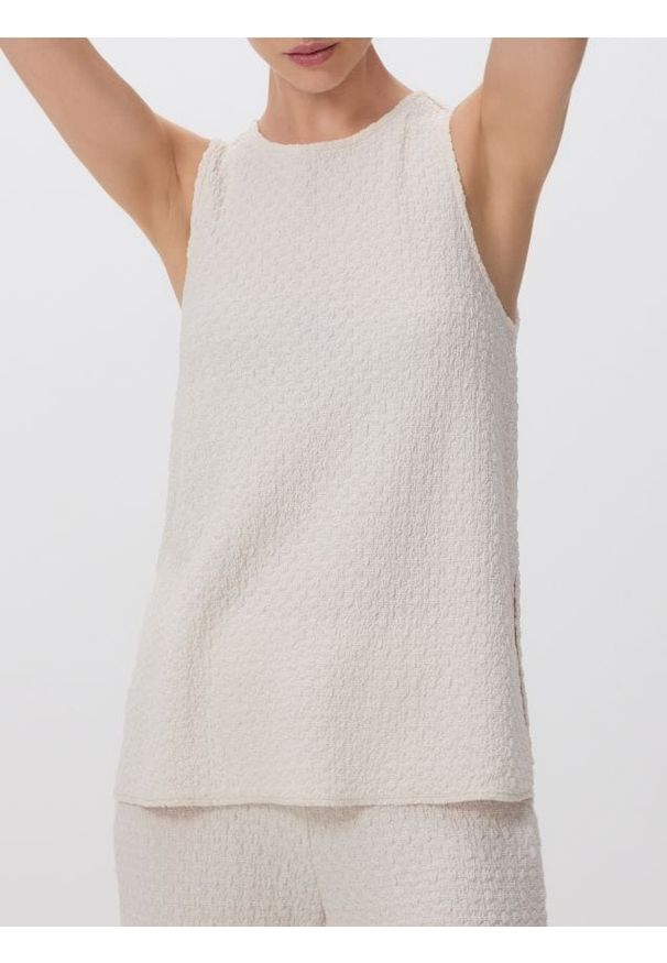 Reserved - Strukturalny top - złamana biel. Materiał: dzianina