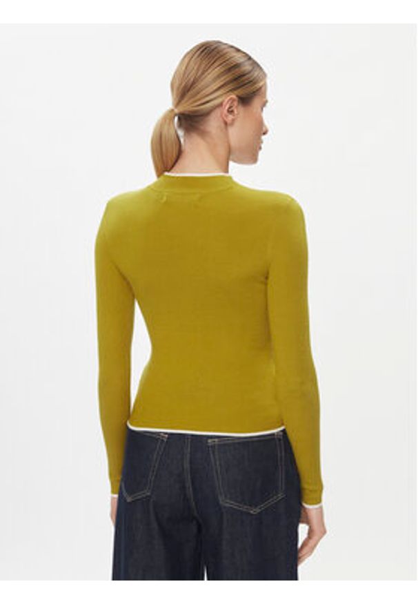 Vero Moda Sweter Flouncy 10299604 Żółty Slim Fit. Kolor: żółty. Materiał: syntetyk