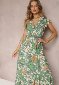 Renee - Zielona Sukienka z Wiskozy Maxi w Kwiaty Mahiza. Typ kołnierza: dekolt kopertowy. Kolor: zielony. Materiał: wiskoza. Długość rękawa: krótki rękaw. Wzór: kwiaty. Typ sukienki: kopertowe. Długość: maxi #3