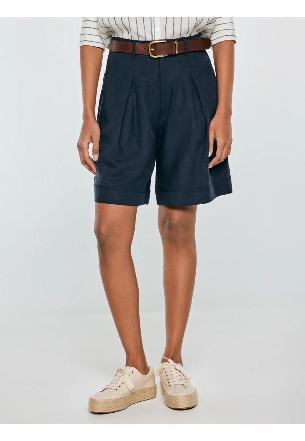 Big-Star - Szorty damskie z domieszką lnu granatowe Maryliana 403. Kolor: niebieski. Materiał: len. Styl: klasyczny, elegancki